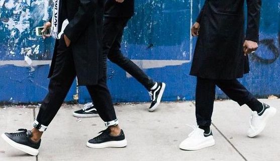STYLE GUIDE: MATCHING STREETWEAR WITH FORMAL WEAR